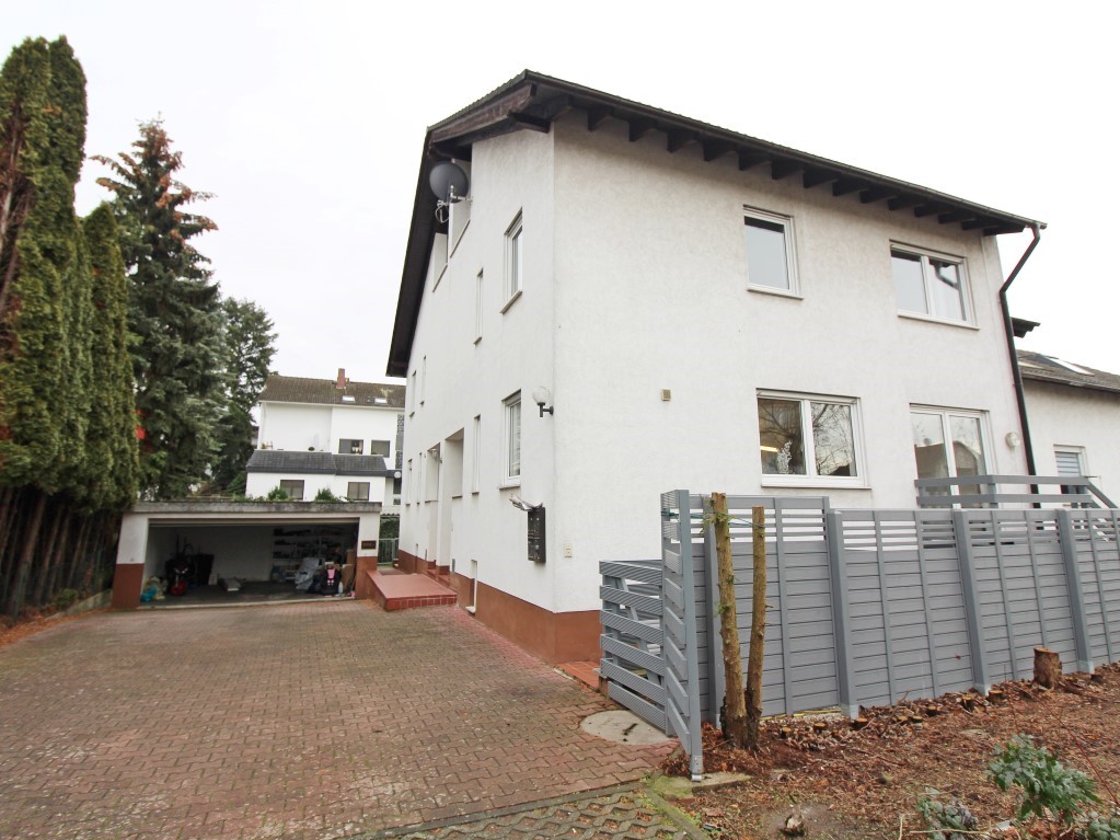 Objekt 809: Geräumige Doppelhaushälfte mit guter Ausstattung in Weiterstadt-Braunshardt