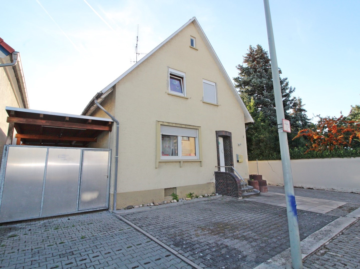 Objekt 858: Solides Einfamilienhaus mit Potenzial im Zentrum von Gernsheim