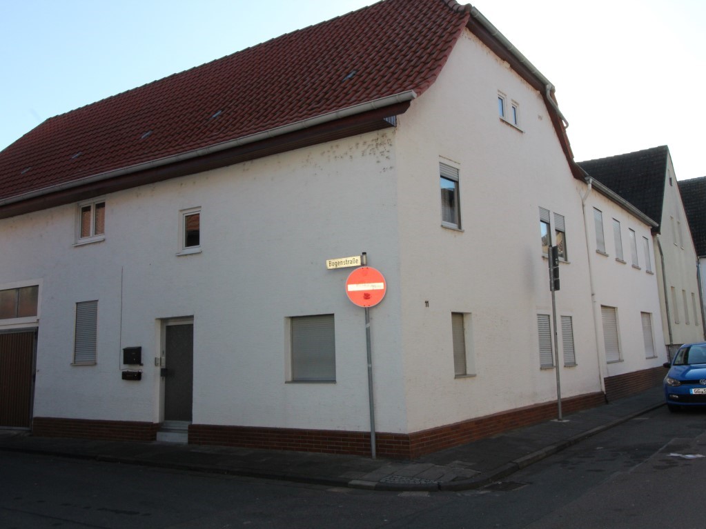 Objekt 677: Renovierungsbedürftiges Wohnhaus im Zentrum von Gernsheim